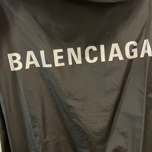 Balenciaga raincoat in very good condition 🖤🖤🖤